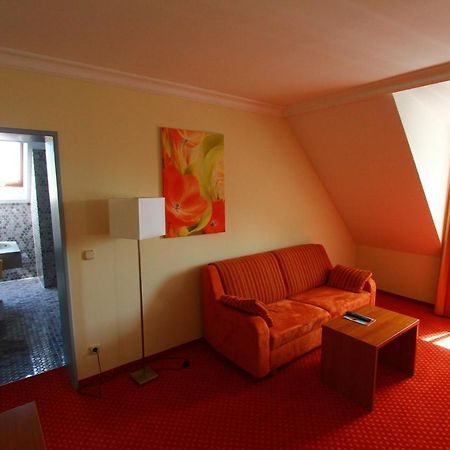 Abasto Hotel Eichenau 外观 照片
