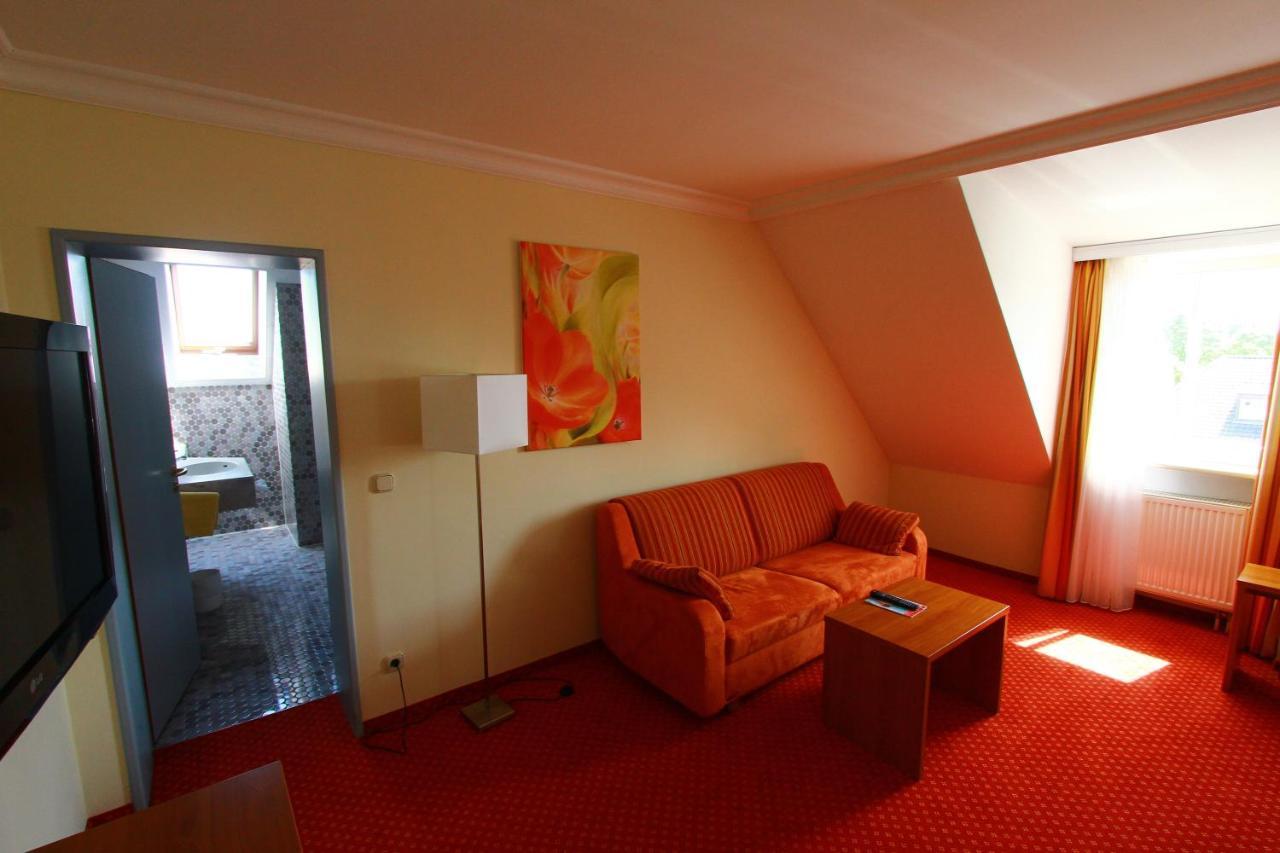 Abasto Hotel Eichenau 外观 照片